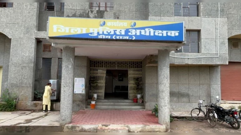 झगड़े के बाद कुएं में कूदे पत्नी को बचाने पति और देवर भी कूदे, महिला बची; दोनों भाइयों की मौत