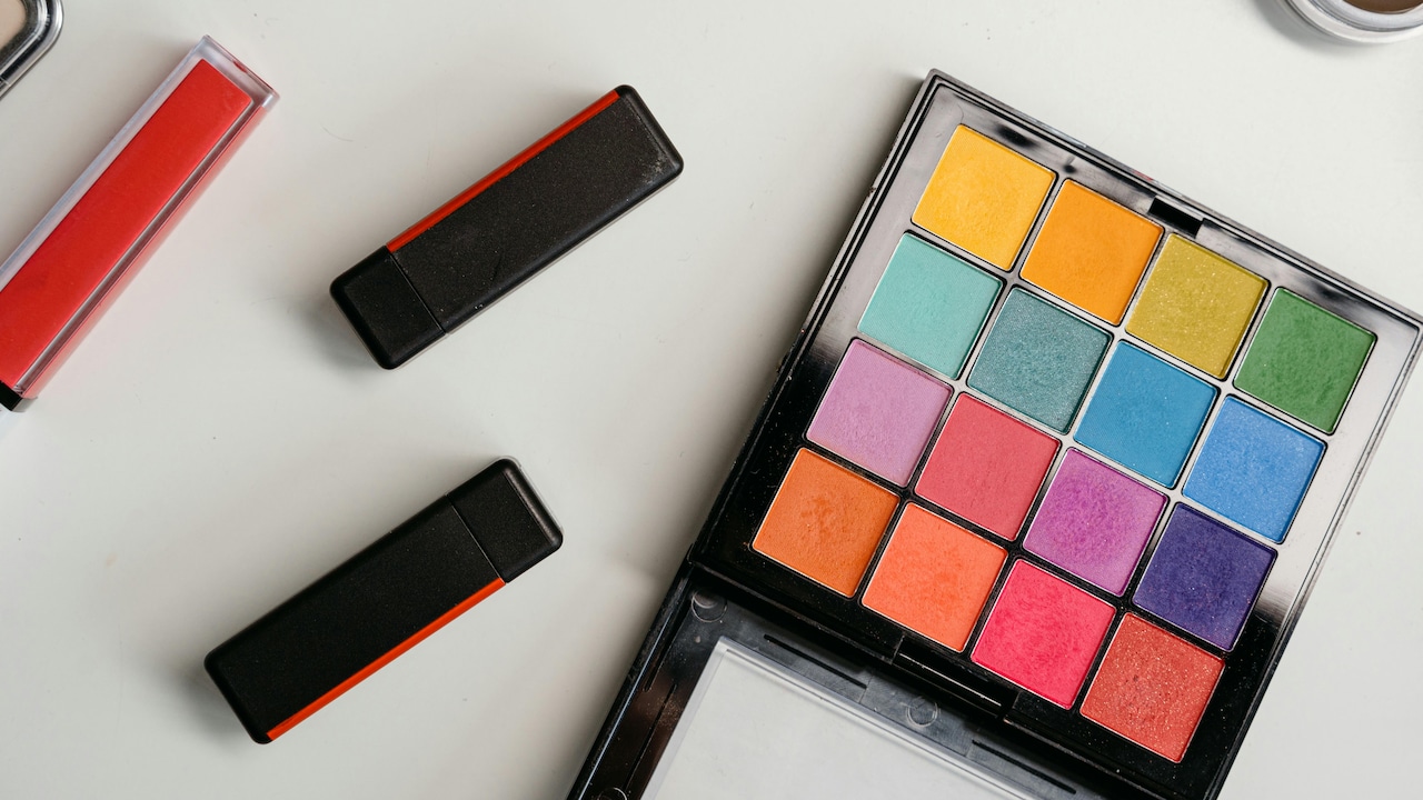 Top Huda Beauty Products To Shop During Myntra Glow Up Days Sale