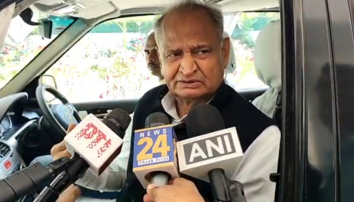 SI भर्ती में न्याय मांग रहे गहलोत, पूर्व सीएम बोले- पेपर लीक में केवल राजस्थान बदनाम