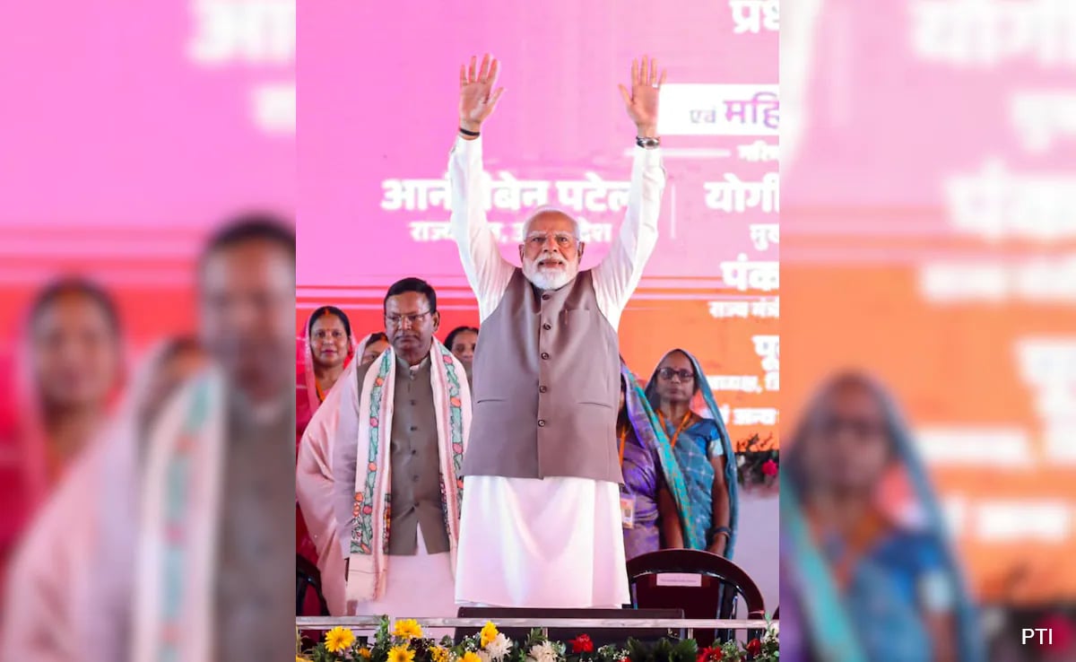 PM Modi Inaugurates Projects Worth Over Rs 1,050 Crore In Varanasi