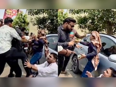 Caught on Camera: Recovery Agents Assault Man in Pune's Hadapsar Over Debt — Viral Video