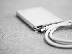 Best Power Banks For Travel And What To Check Before Buying One
