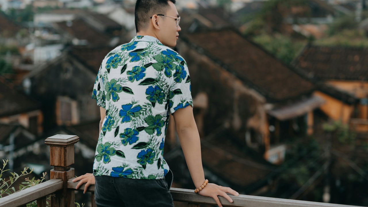 Top 5 Printed Hawaiian Shirts for Men Under Rs. 500 For Your Next Vacation