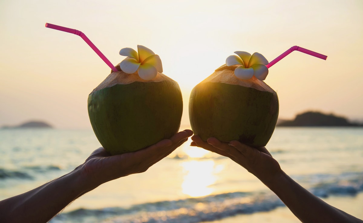 Is Tender Coconut Water An Overrated Summer Drink? Benefits, Side Effects And Correct Daily Dose Explained