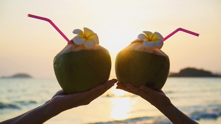 Is Tender Coconut Water An Overrated Summer Drink? Benefits, Side Effects And Correct Daily Dose Explained