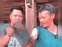 खौफनाक या वफादारी? इस गांव में दूल्हा बनने के लिए कटवाना पड़ता है हाथ, रोंगटे खड़े कर देगा ये रिवाज