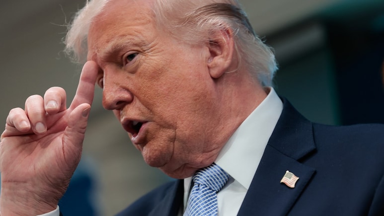 'लापता पायलट से अंजान था ईरान, एक लीकर से मिली जानकारी', ट्रंप ने जेल भेजने की दी चेतावनी