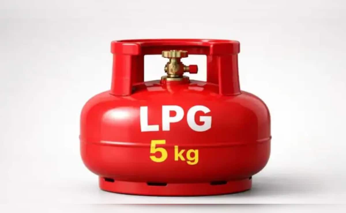 5 kg LPG Cylinder: 5 किलो वाले LPG सिलेंडर की कीमत कितनी है? जानें रिफिल के लिए देने होते हैं कितने रुपये