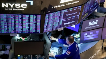 Asian Stocks Rise On Iran Deal Hopes, Oil Falls: Markets Wrap