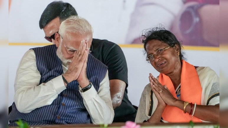 आरजी कर पीड़िता की मां के लिए PM मोदी ने मांगे वोट, कहा- बंगाल की हर बेटी के साथ हुए अन्याय की फाइल खुलेगी