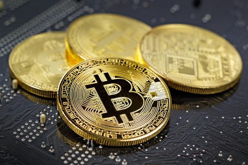 22 साल के लड़के का करोड़ों का 'क्रिप्टो पोर्टफोलियो' वायरल, पर अमीरी का असली राज सुनकर लोग नहीं रोक पा रहे हंसी!