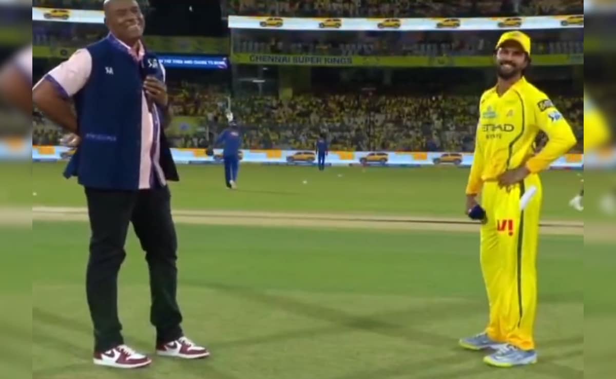 Chennai Crowd Delays Ruturaj Gaikwads Toss Interview In Stunning Incident During CSK vs PBKS Clash - Video