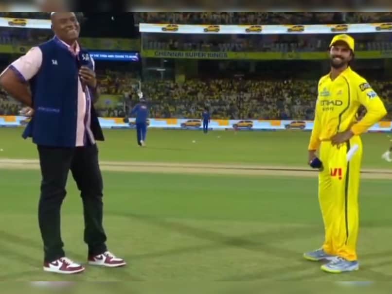 Chennai Crowd Delays Ruturaj Gaikwad's Toss Interview In Stunning Incident During CSK vs PBKS Clash - Video