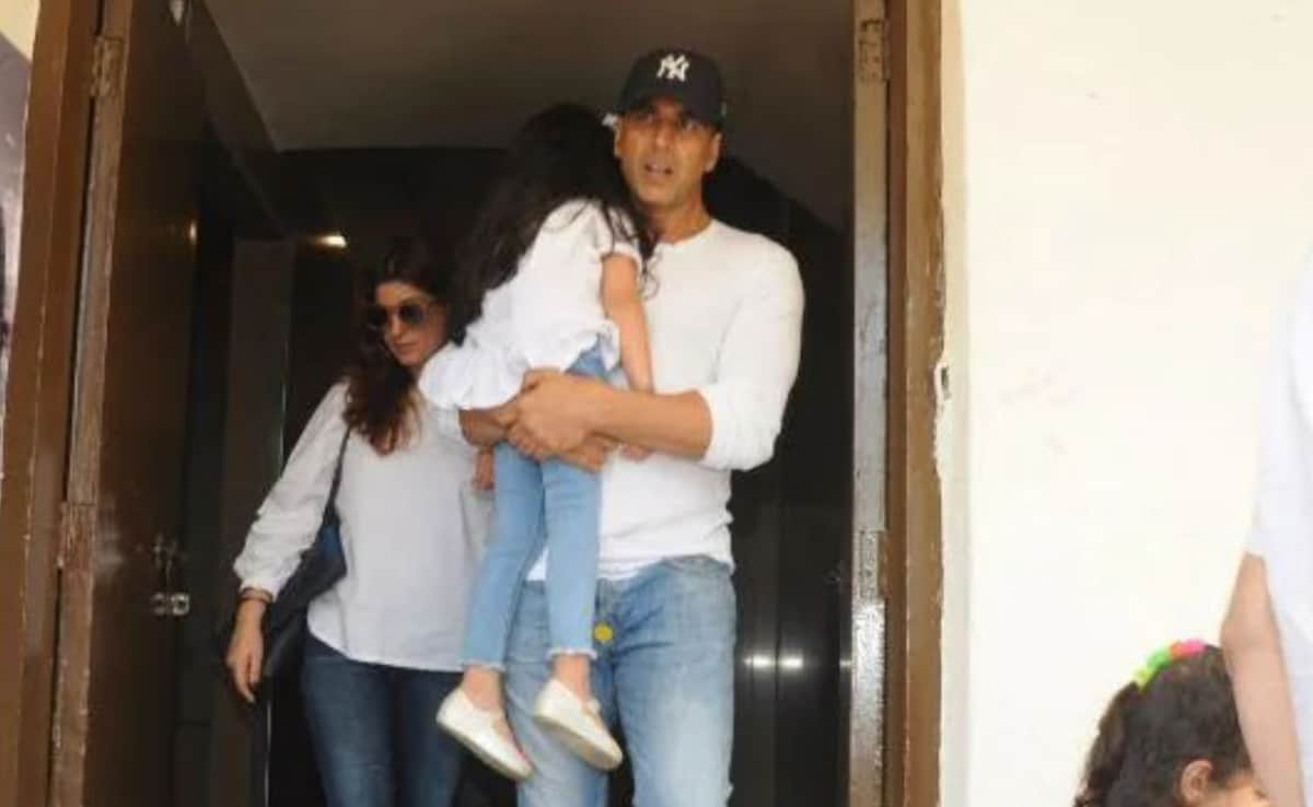 Cops Make 1st Arrest Months After Akshay Kumar's Daughter Asked For 'Nudes'