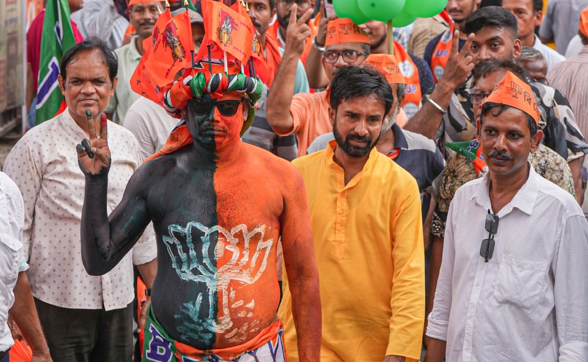 बीजेपी ने दक्षिण कोलकाता में चुनाव प्रचार के दौरान बुनियादी सुविधाओं को मुद्दा बनाने की कोशिश की.