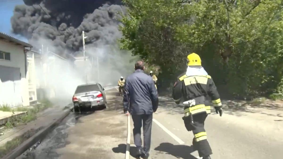Acid rain was reported in Tuapse, leading to oily residue accumulating on surfaces.