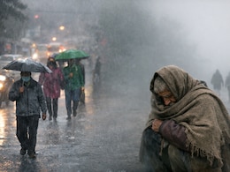 UP Weather Update: बारिश से यूपी में बदला मौसम का मिजाज, IMD ने 8 डिग्री तक तापमान गिरने की जताई संभावना