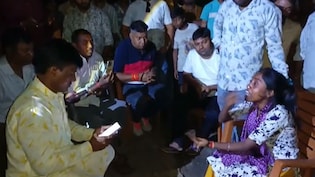 धनबाद: लगातार बारिश से धंसे कई घर, एक ही परिवार के तीन लोगों की मलबे में दबने से मौत