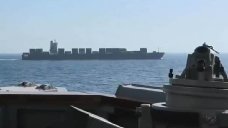 फिर छिड़ी जंग! ईरानी जहाज पर अमेरिका ने हमला कर कब्जे में लिया, जवाब में ईरान ने भी लॉन्च किए ड्रोन