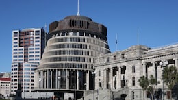 New Zealand Records $2.4 Billion Investment In Golden Visa In 1st Year: Who Can Apply?