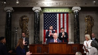 ट्रंप और ब्रिटेन के पीएम की तल्खी के बीच किंग चार्ल्स ने क्या कहा?