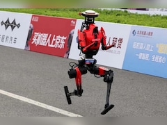 गजब: इंसानों को पीछे छोड़...रोबोट ने तोड़ा वर्ल्ड रिकॉर्ड, 50 मिनट 26 सेकेंड में पूरी की 21 KM की हाफ मैराथन