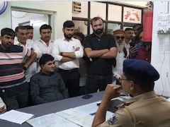 आप के गुजरात प्रदेश अध्यक्ष इसुदान गढ़वी को पुलिस ने लिया हिरासत में, इस वजह से बढ़ा टकराव