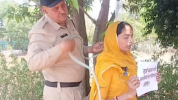न्याय दो या दे दो फांसी, सूदखोरों से परेशान महिला का जनसुनवाई में हंगामा, पति खा चुका है जहर&nbsp;