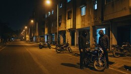 Ulhasnagar News : रात्रीतून बाईक गायब; CCTV पाहताच पोलीस हादरले, चोरांची Modus Operandi उघड