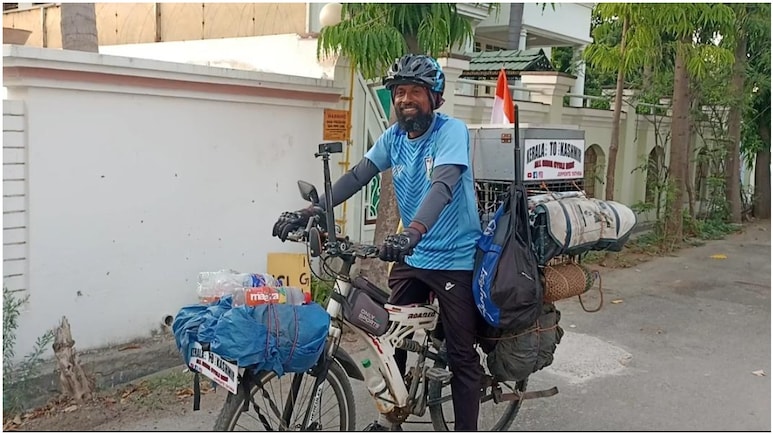 1 साल, 6 महीने और 16 दिन बाद साइकिल चलाकर केरल से राजस्थान पहुंचा युवक, तारीफ में कह दी ये बात