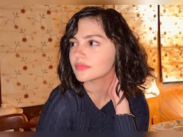 <i>Saiyaara</i> Actor Aneet Padda Remembers Grandfather: "I Will Carry Your Stories And Tell Them To The World"