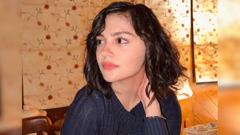 <i>Saiyaara</i> Actor Aneet Padda Remembers Grandfather: "I Will Carry Your Stories And Tell Them To The World"