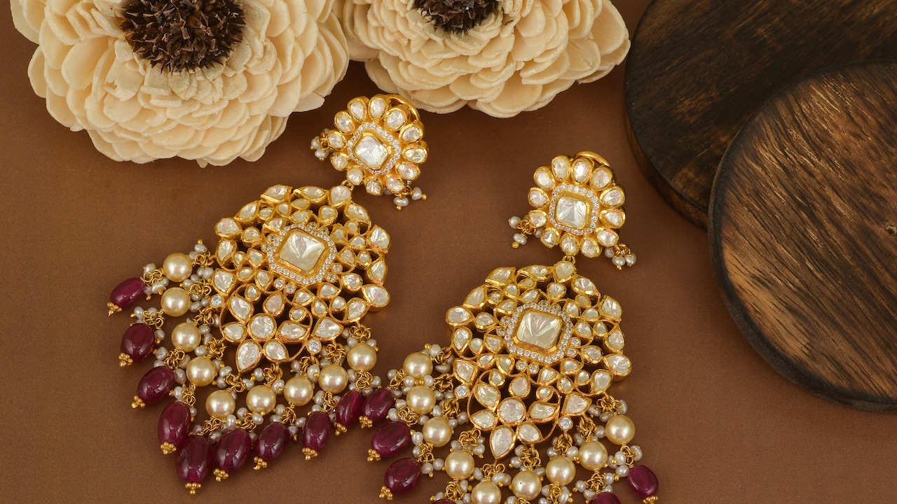 Explore statement jewellery picks to get dressed up for any special occasion Explore statement jewellery picks to get dressed up for any special occasion