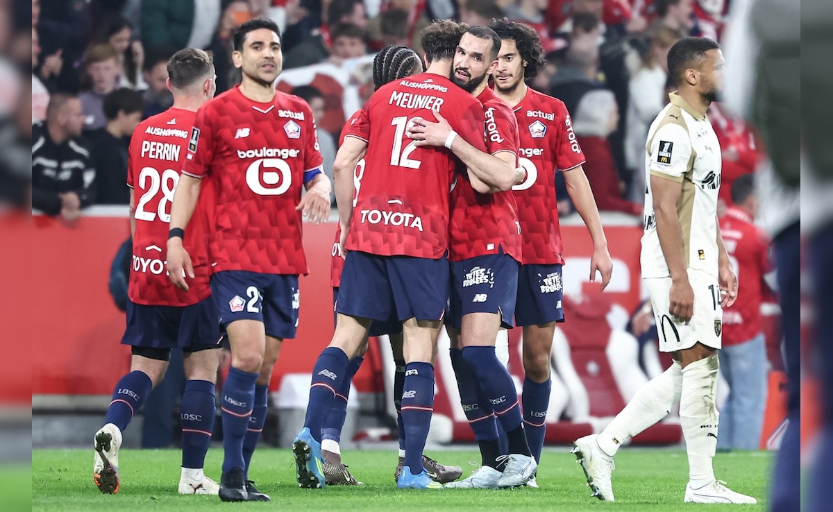 Lens Title Push In Ligue 1 Hit Hard By Lille Defeat