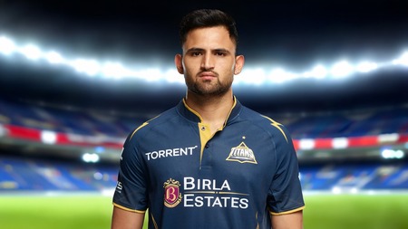 IPL 2026: रफ्तार का नया सौदागर, 150 की स्पीड से गेंदबाजी, जानिए कौन हैं GT के लिए IPL डेब्यू करने वाले अशोक शर्मा