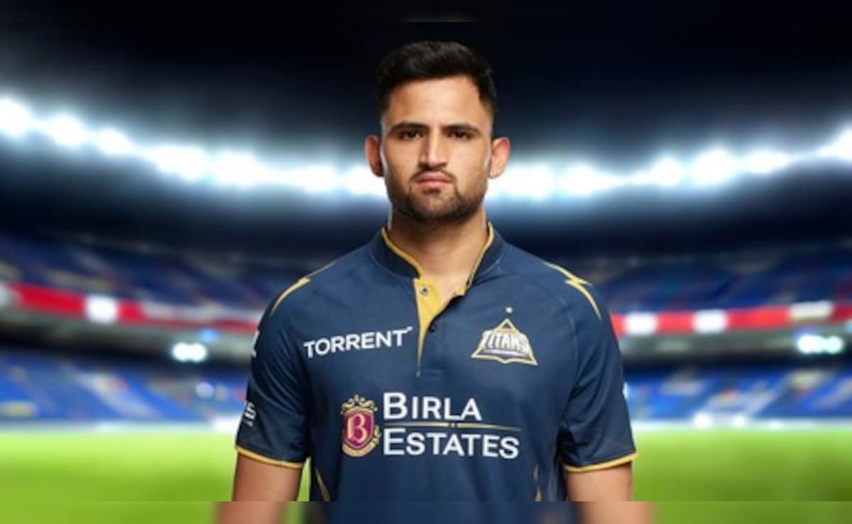 IPL 2026: रफ्तार का नया सौदागर, 150 की स्पीड से गेंदबाजी, जानिए कौन हैं GT के लिए IPL डेब्यू करने वाले अशोक शर्मा