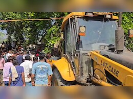 मध्&zwj;य प्रदेश: रेलवे की जर्जर बिल्डिंग गिरी, एक कर्मचारी की मौत, दूसरा गंभीर घायल