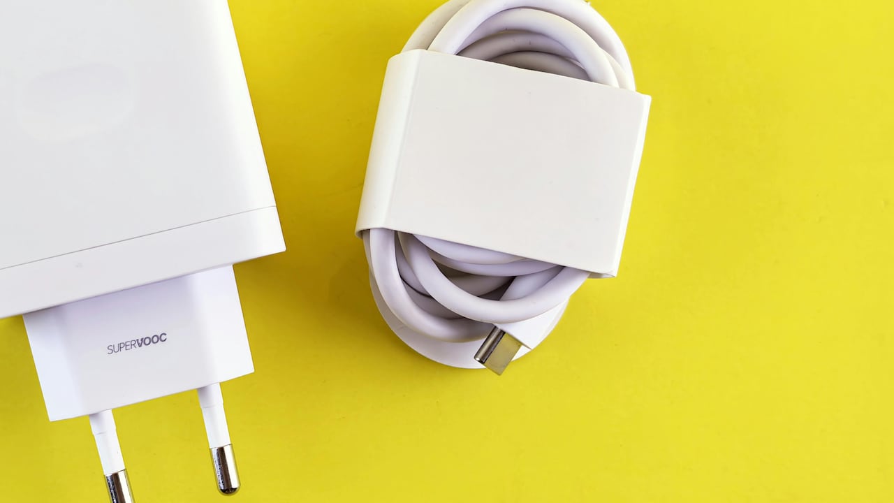 That "Fast Charger" Is Not Really Fast: This Is What To Check