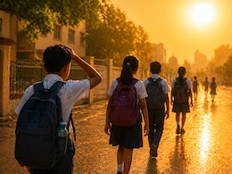 गर्मी में बच्चों को क्या पिलाएं और क्या नहीं? डॉक्टर की सलाह