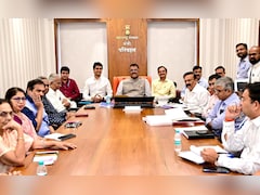 महाराष्ट्र: रिक्शा‑टैक्सी चालकों को सिखाई जाएगी मराठी, सरकार की मदद करेंगे साहित्यकार