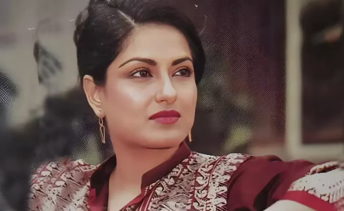 अमिताभ, शशि, ऋषि के साथ जमी जोड़ी, लेकिन मौसमी चटर्जी ने इस एक्टर को बताया फेवरेट