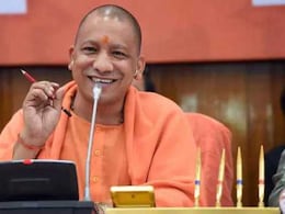 यूपी में योगी आदित्यनाथ सरकार का बड़ा आदेश, नोएडा में न्यूनतम मजदूरी 21 फीसदी बढ़ाने का ऐलान