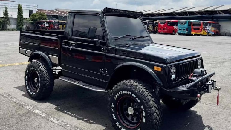1986 Suzuki Jimny Pickup Truck For Sale, But There's An Interesting Catch