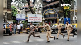 Mumbai News: कोर्टात हजर झाला, मग जेलमध्ये जाताना मोठा कांड केला, न्यायालयाच्या आवारात फिल्मीस्टाईल थरार
