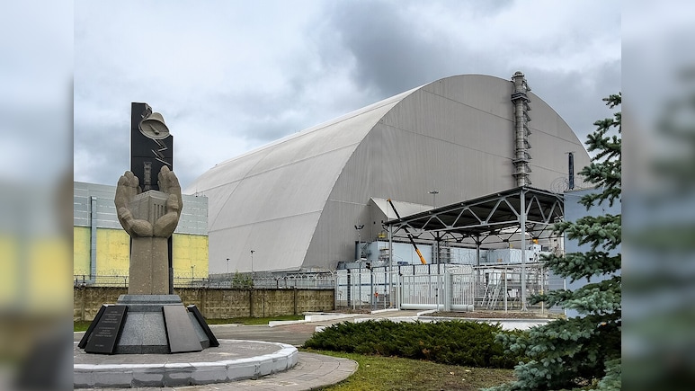 Russian Missiles Fly Near Chernobyl, Ukraine Warns of 'Nuclear Catastrophe' Risk: Report