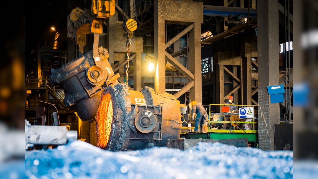 India's Core Sector Output Shrinks 0.4% In March, A 19-Month Low