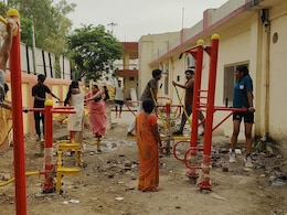 Bihar: खेल विभाग कारनामा, शौचालय की टंकी के ऊपर बना दिया 7 लाख का ओपन जिम, तर्क सूनकर घूम जाएगा सिर