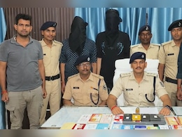 NGO की आड़ में बाप-बेटे ने बनाई गैंग, रिटायर्ड बैंककर्मी को डिजिटल अरेस्ट कर ऐंठे 67 लाख रुपये