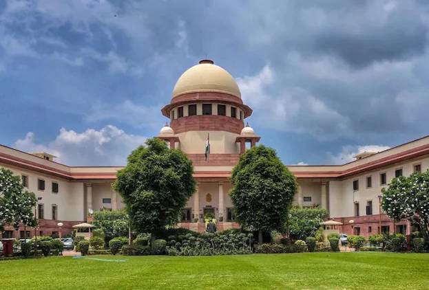 सुप्रीम कोर्ट में सबरीमाला पर सुनवाई के दौरान मस्जिद में महिलाओं की एंट्री का जिक्र क्यों आया, जानिए वजह