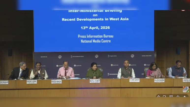 देश में 13 लाख छोटे सिलेंडर बिके, कल 20000 टन LPG लेकर पहुंचेगा 'जग विक्रम' जहाज, सरकार ने क्या-क्या बताया